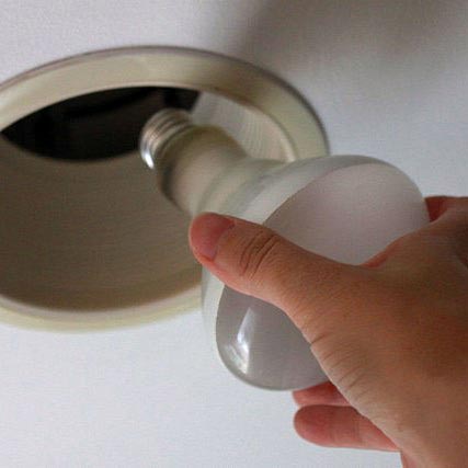 Install the correct light bulb and secure